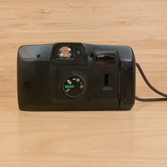 Canon Sure Shot 60 Zoom / 35mm Point and Shoot Film Camera / Tested - Picture 6 of 8